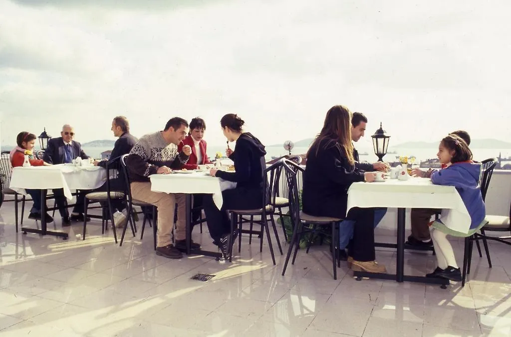 **  Maltepe Grand Hotel Istanbulská provincie Turecko