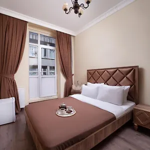 2* Hotel Taxim Cool
